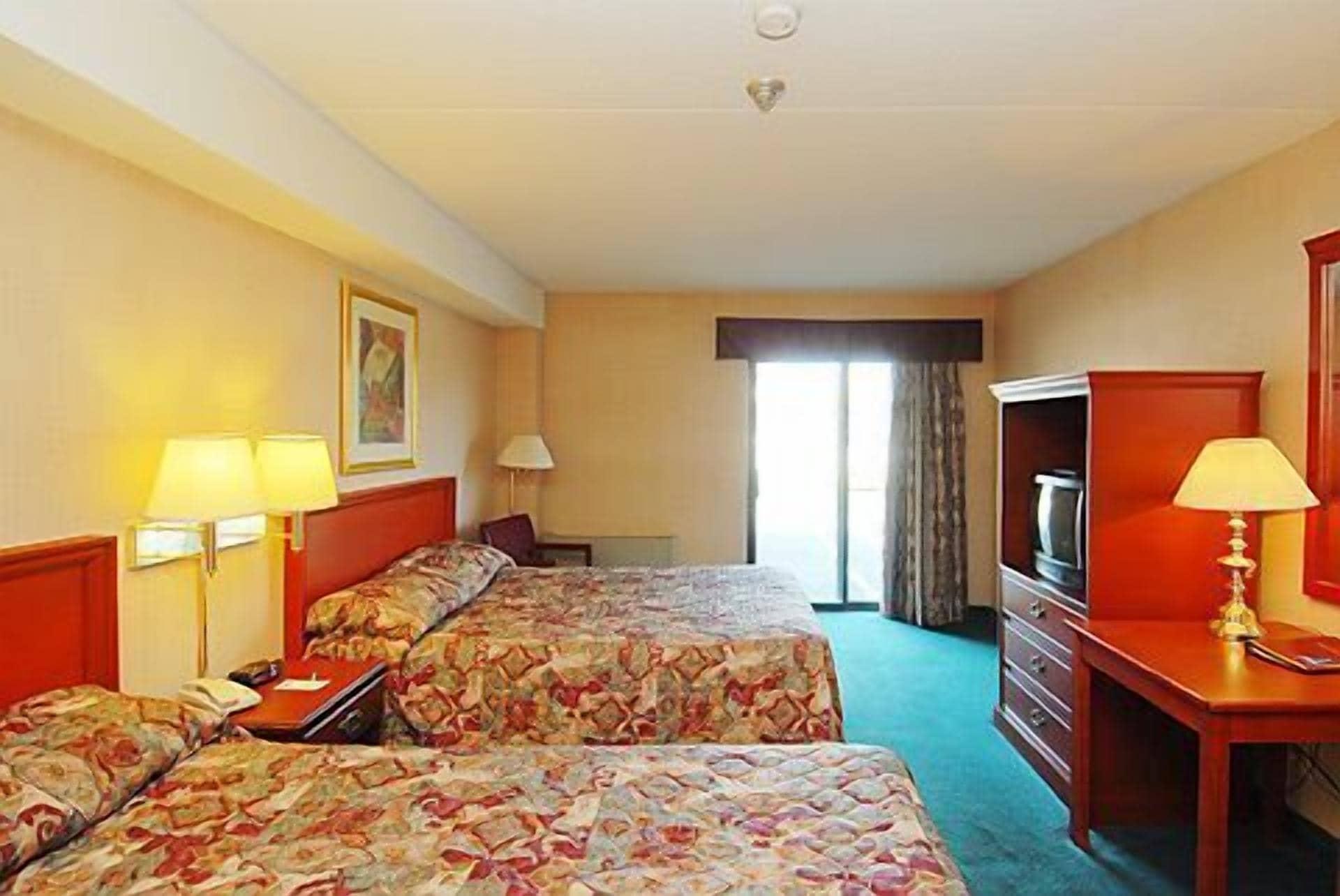 Niagara Lodge & Suites Exteriör bild