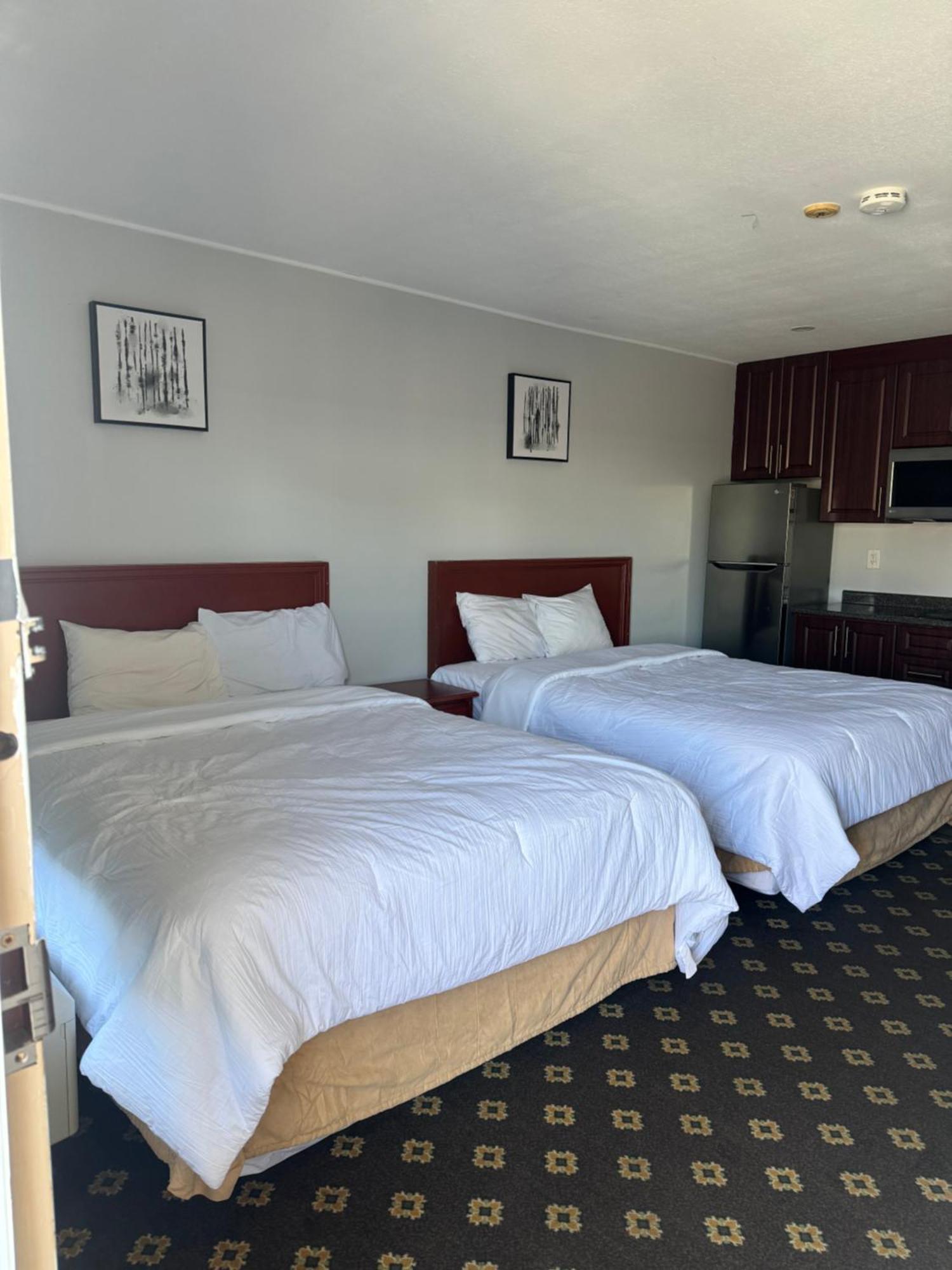 Niagara Lodge & Suites Exteriör bild