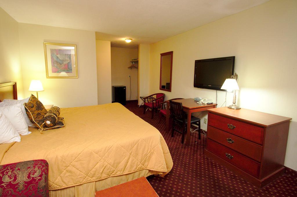 Niagara Lodge & Suites Exteriör bild
